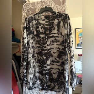 Buffalo David Bitton Black and White Sheer Lace-Back Top